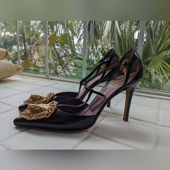 Valentino Garavani t-strap stilettos black patent leather EU size 38 US 7.5 - Picture 4 of 7